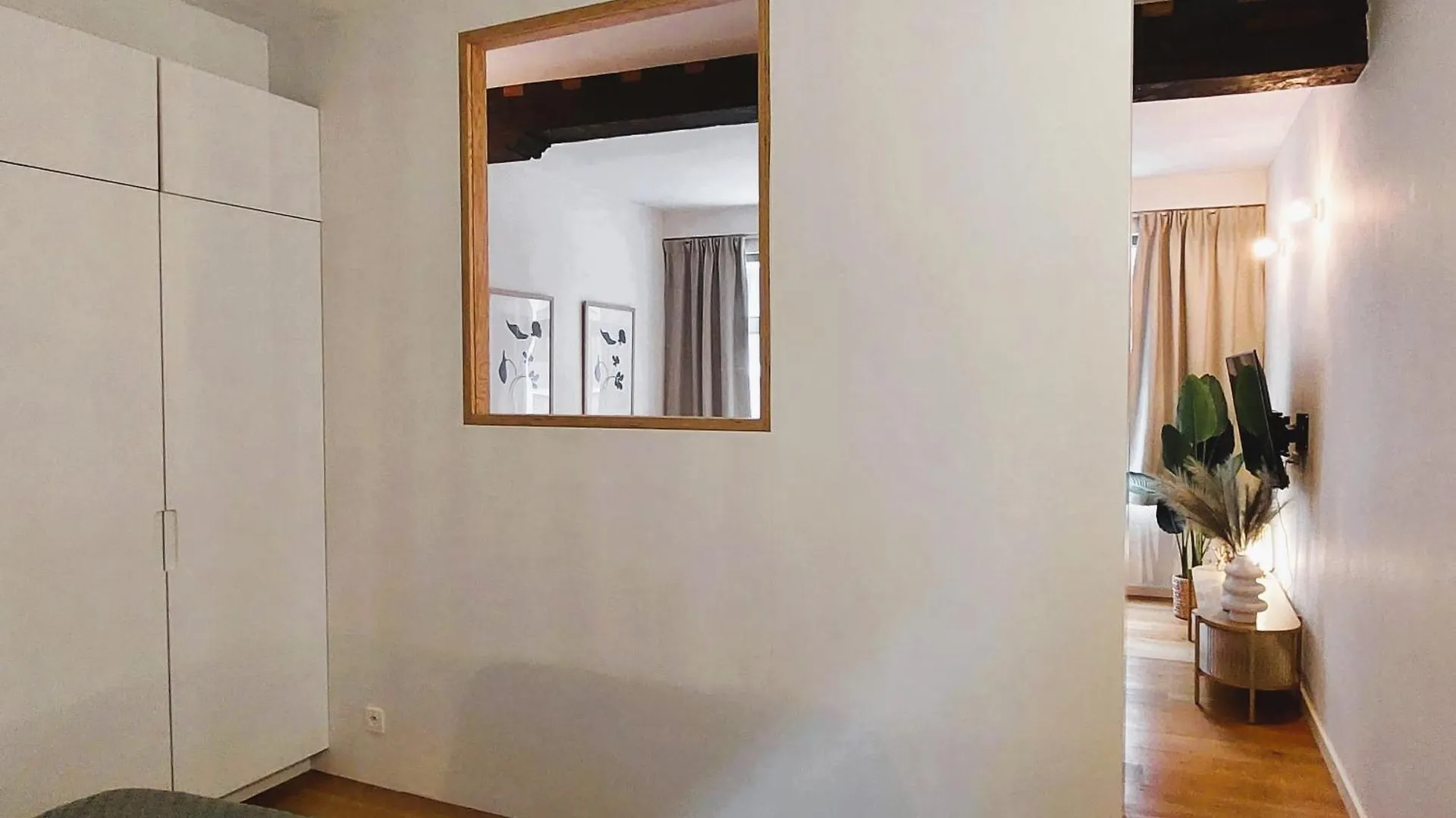 Cosy & Modern Historical Cottage In Old Town - Leon 4P Antwerp Belgium
