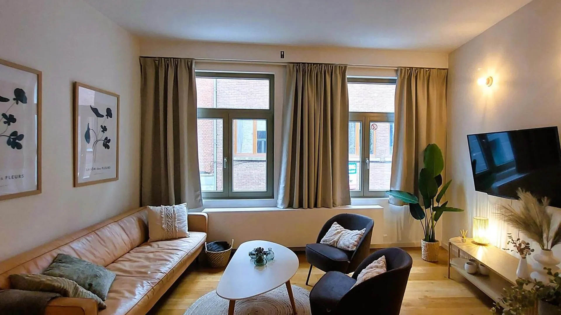 Cosy & Modern Historical Cottage In Old Town - Leon 4P Antwerp